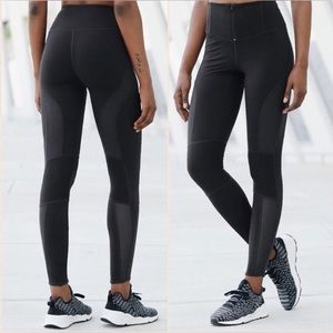 Free People Movement Cool Rider Zip Front Legging size S mesh Excellent!!!